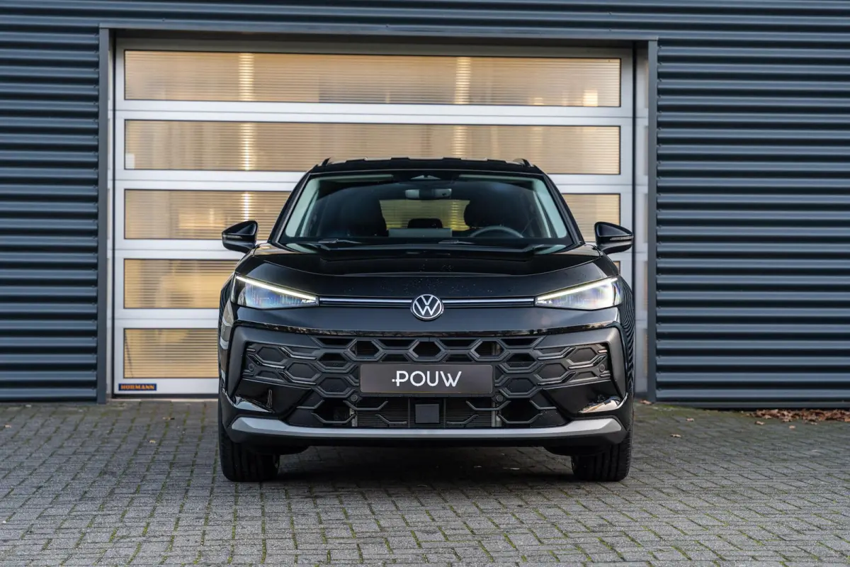 1.5 eTsi 115pk DSG Life First Edition | Apple Carplay Draadloos | Stoel- & Stuurverwarming | 18" Torino Velgen