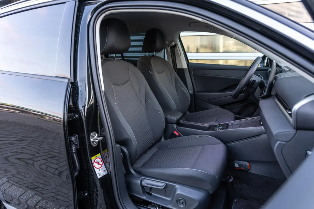 1.5 eTsi 115pk DSG Life First Edition | Apple Carplay Draadloos | Stoel- & Stuurverwarming | 18" Torino Velgen