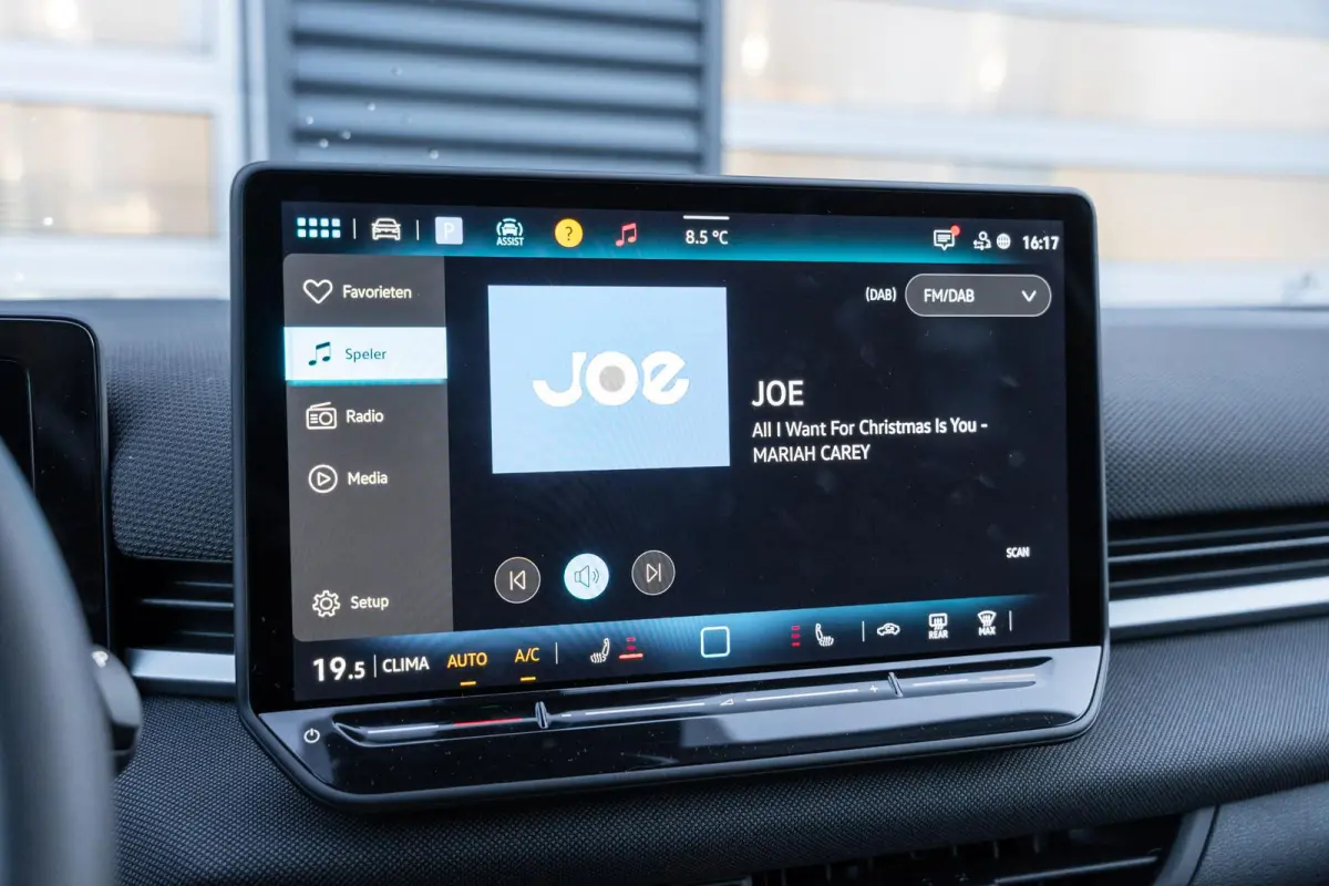 1.5 eTsi 115pk DSG Life First Edition | Apple Carplay Draadloos | Stoel- & Stuurverwarming | 18" Torino Velgen