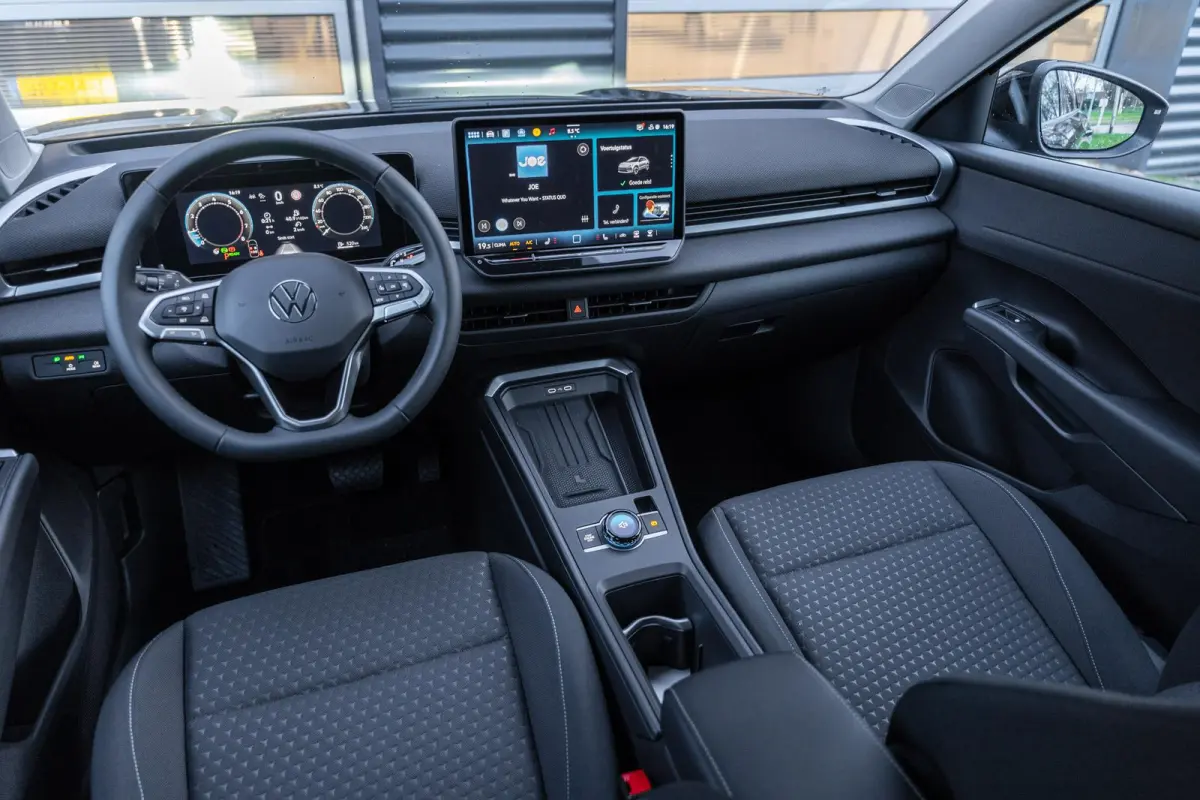 1.5 eTsi 115pk DSG Life First Edition | Apple Carplay Draadloos | Stoel- & Stuurverwarming | 18" Torino Velgen