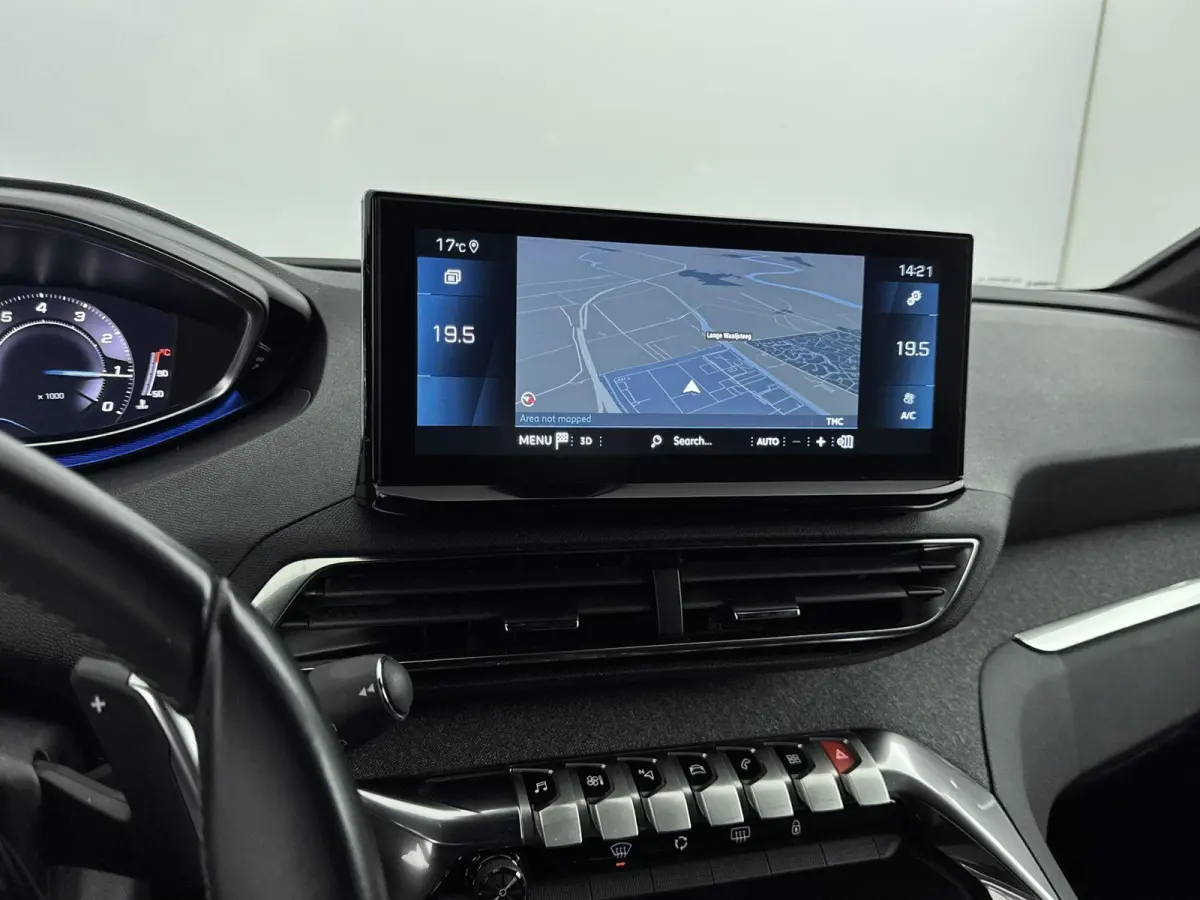 SUV 130pk Automaat Allure Pack Business | Draadloze telefoonlader | Navigatie | Dodehoekbewaking | Keyless Start | Apple Carplay/Android Auto