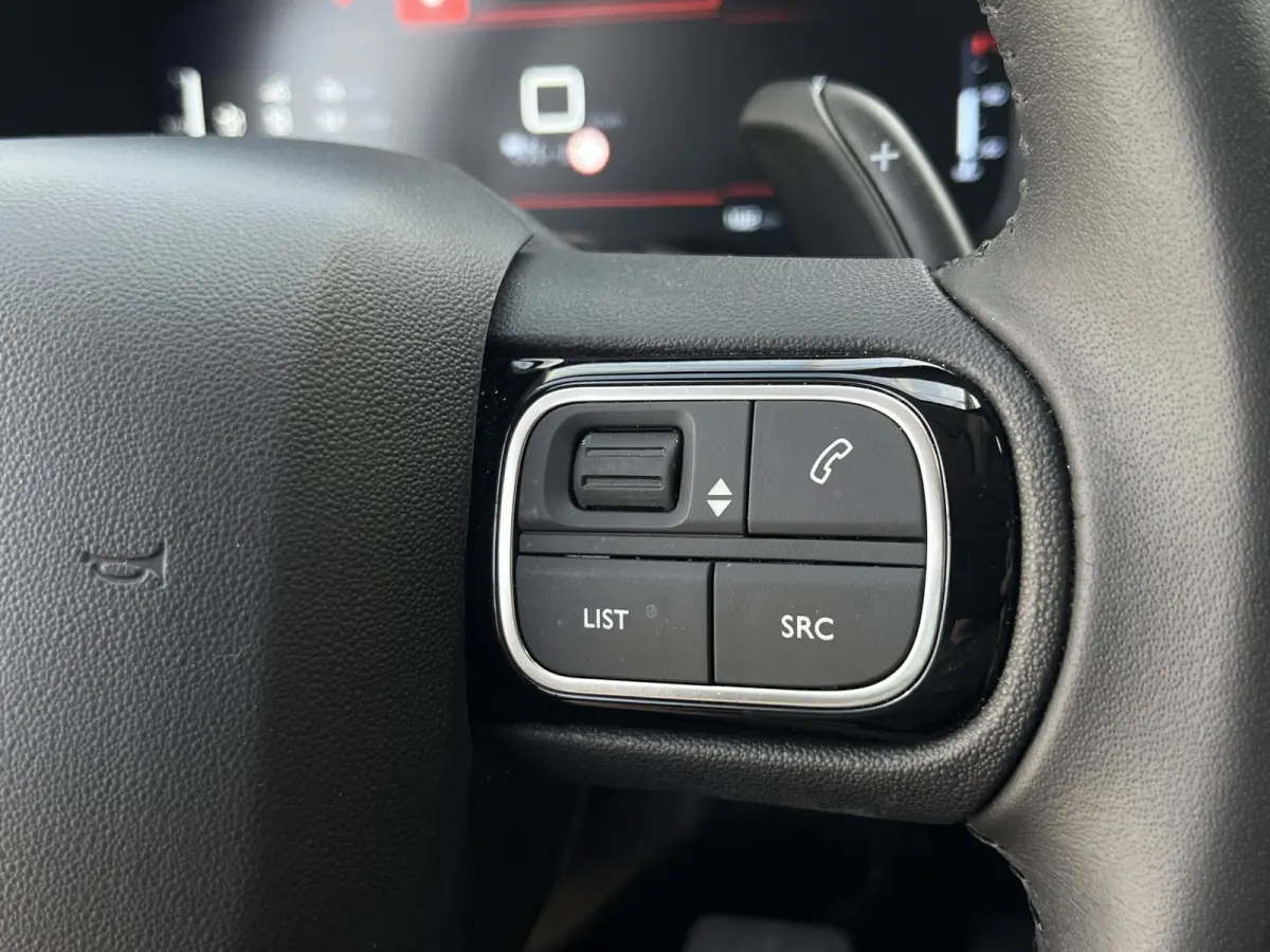 Hybrid 145 Max | Keyless | Adaptive Cruise Control | Carplay/Android Auto | Camera achter | Parkeersensoren voor + achter |