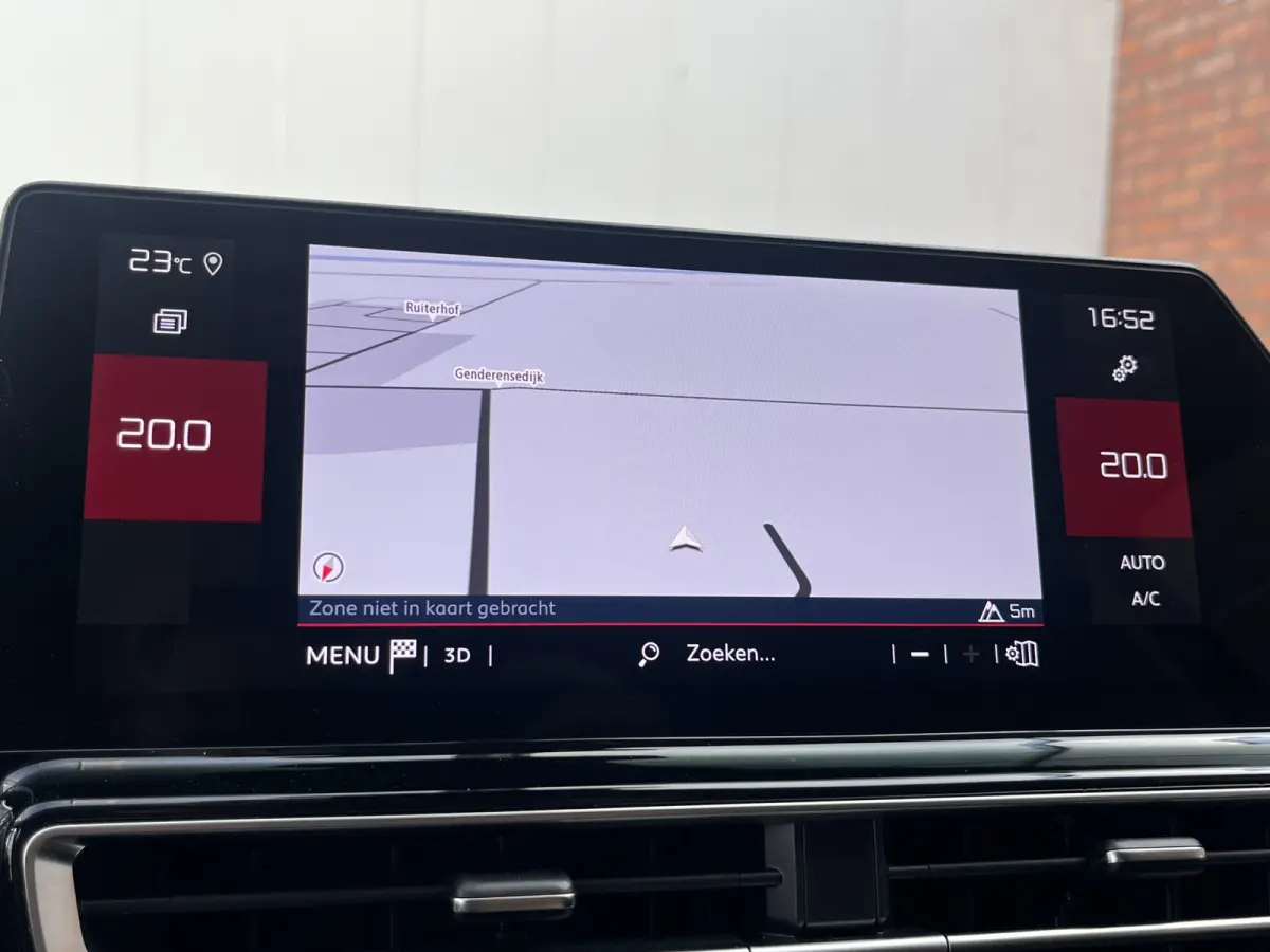 Hybrid 145 Max | Keyless | Adaptive Cruise Control | Carplay/Android Auto | Camera achter | Parkeersensoren voor + achter |