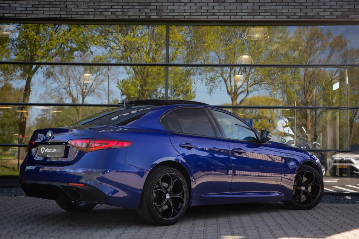 2.0 T Veloce 280pk , Panoramadak, Adap. cruise, Harman/Kardon, Adapt. Suspension