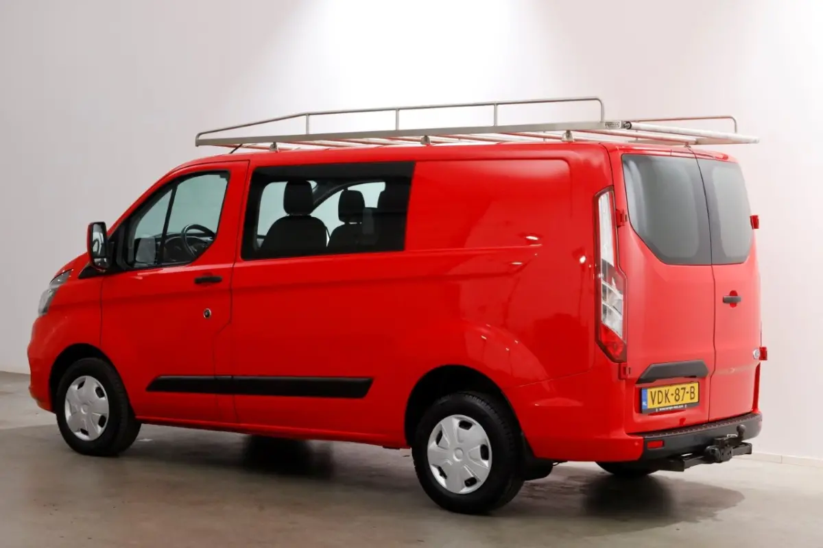 2.0 TDCI 130pk L1H1 Trend D.C. Airco/Navi/Imperiaal 11-2019