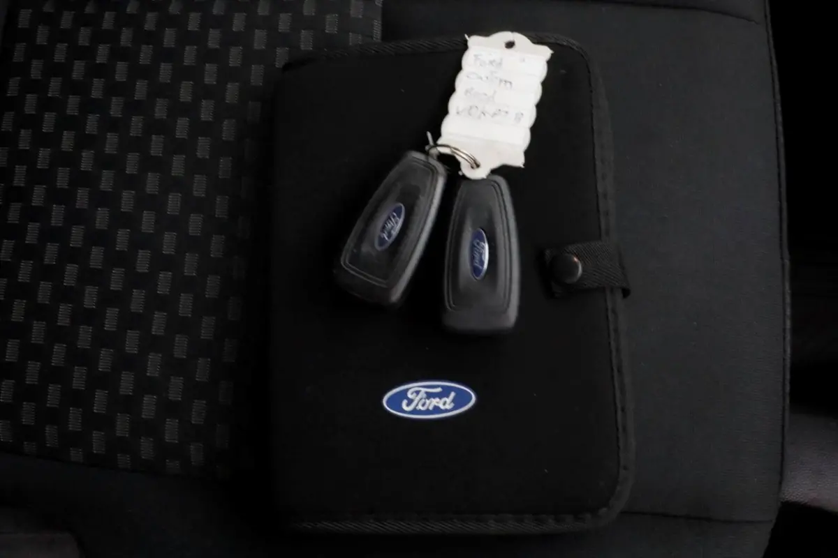 2.0 TDCI 130pk L1H1 Trend D.C. Airco/Navi/Imperiaal 11-2019