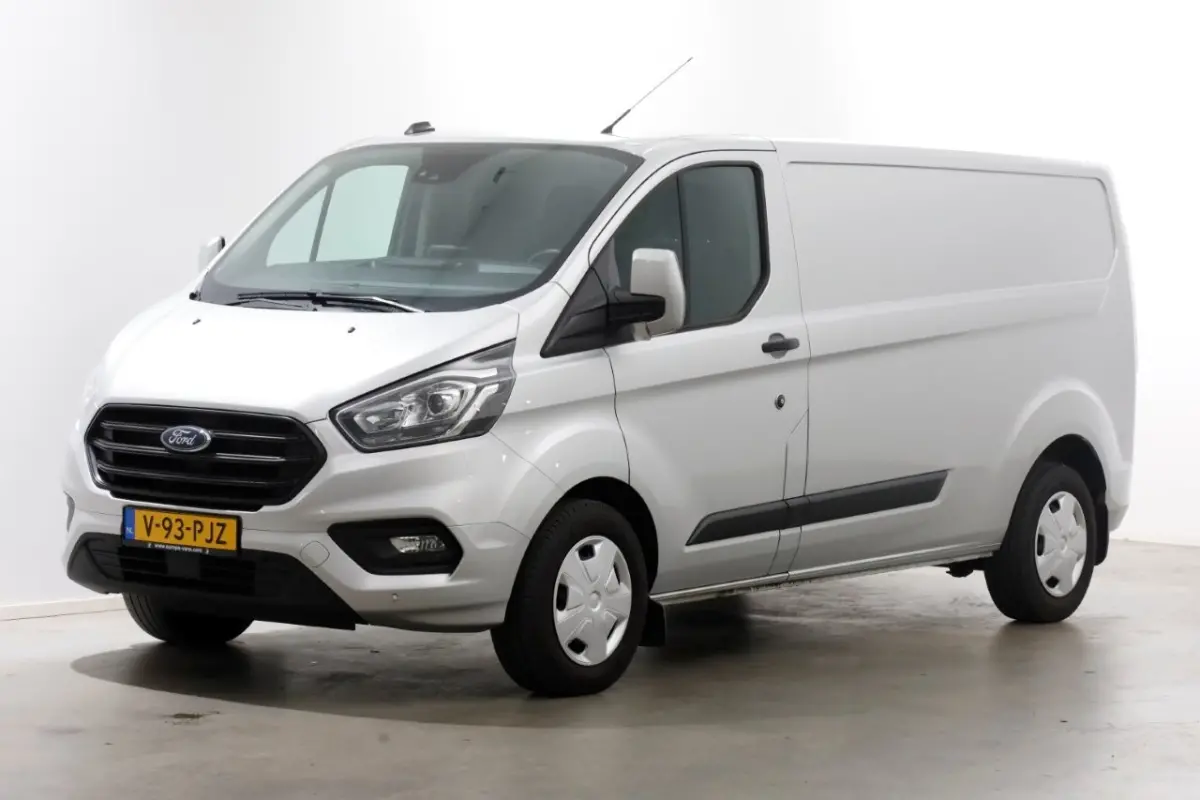 2.0 TDCI 130pk L2H1 Trend Airco/Navi/Achterklep 10-2021