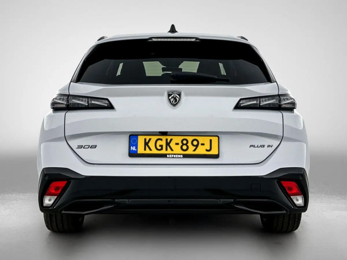 GT 1.6 Plug-in Hybrid 195pk Automaat | Voorraaddeal! | Navigatie | Adaptive cruise control | 360 graden camera | Panoramadak | Focal audio