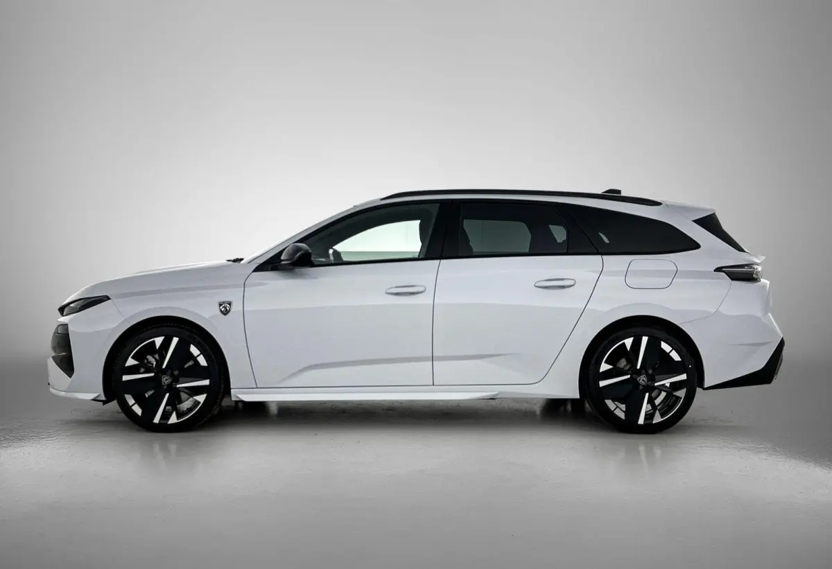 GT 1.6 Plug-in Hybrid 195pk Automaat | Voorraaddeal! | Navigatie | Adaptive cruise control | 360 graden camera | Panoramadak | Focal audio