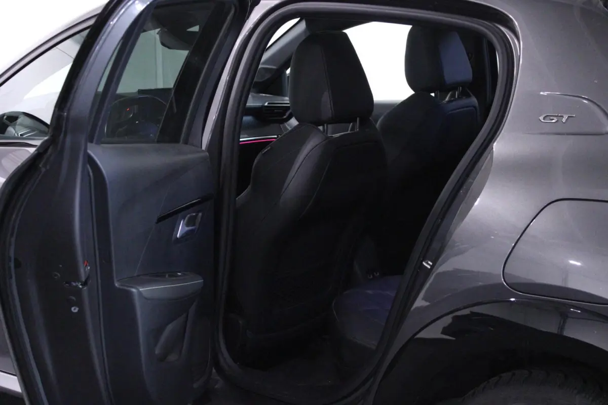 1.2 PureTech GT | PANO | LEDER | CAMERA |
