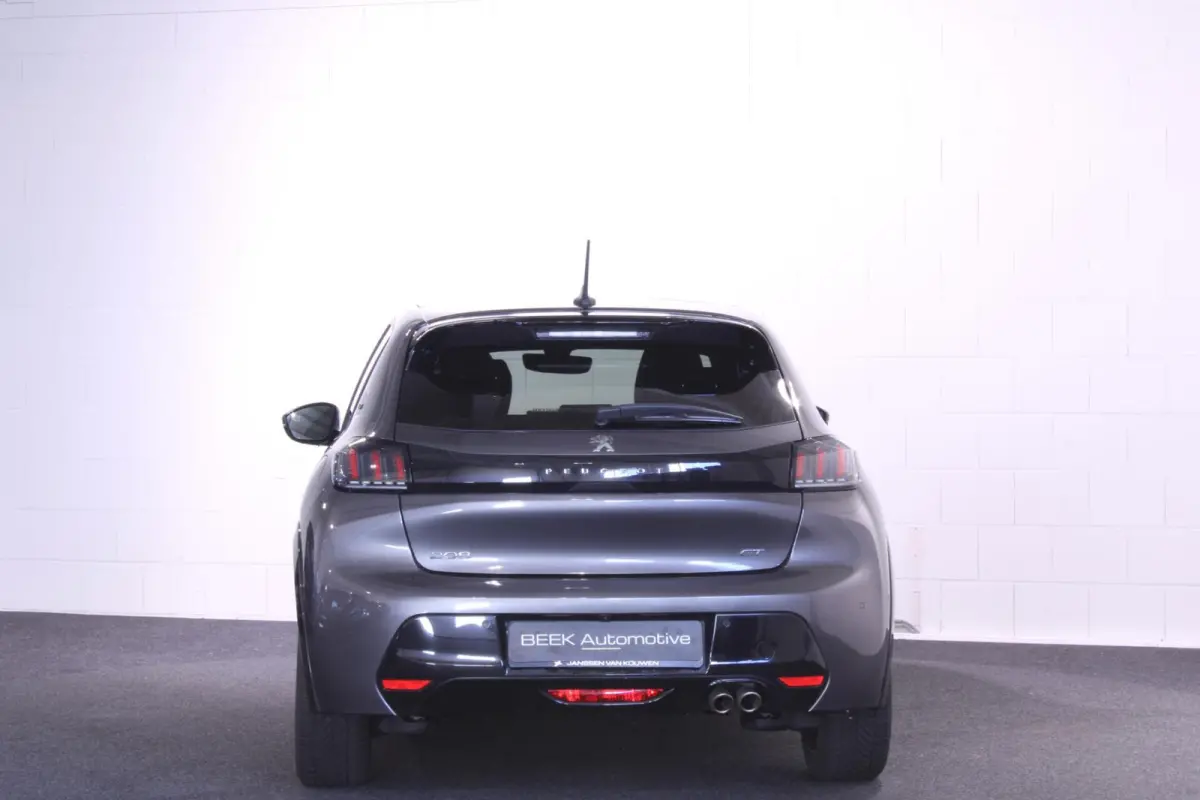 1.2 PureTech GT | PANO | LEDER | CAMERA |
