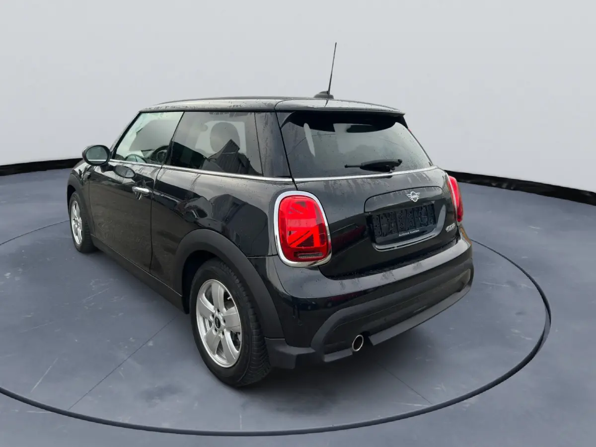 Mini 1.5 Essential Trim Automaat Stoelverwarming Apple carplay inc btw !