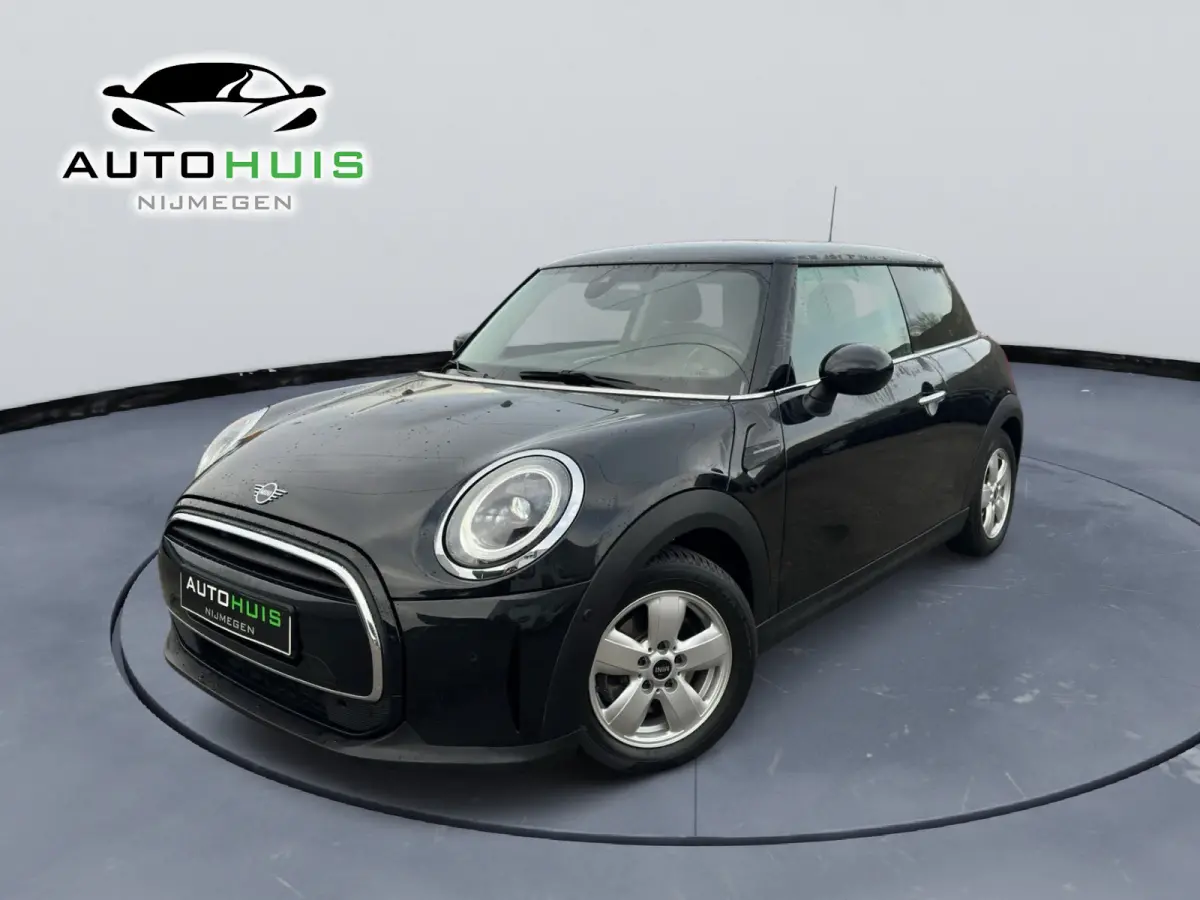 Mini 1.5 Essential Trim Automaat Stoelverwarming Apple carplay inc btw !