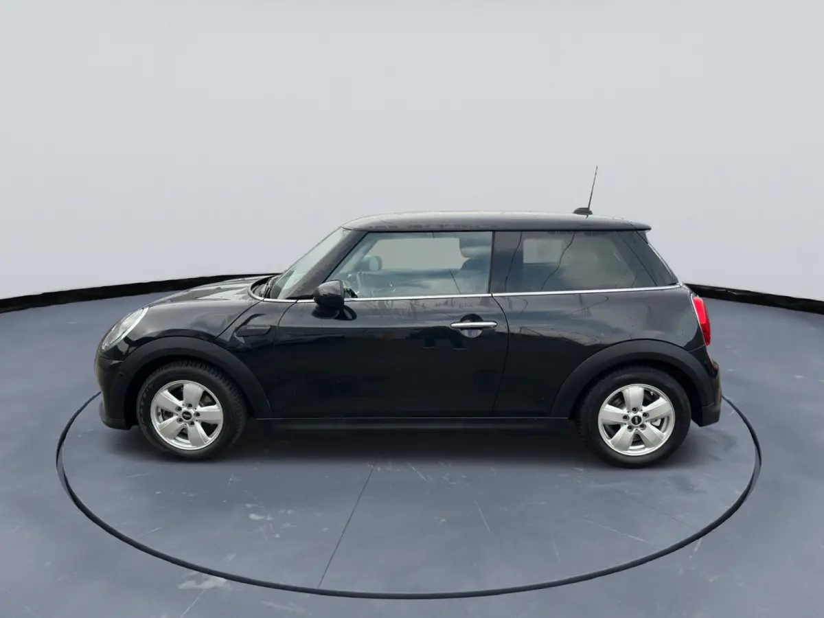 Mini 1.5 Essential Trim Automaat Stoelverwarming Apple carplay inc btw !