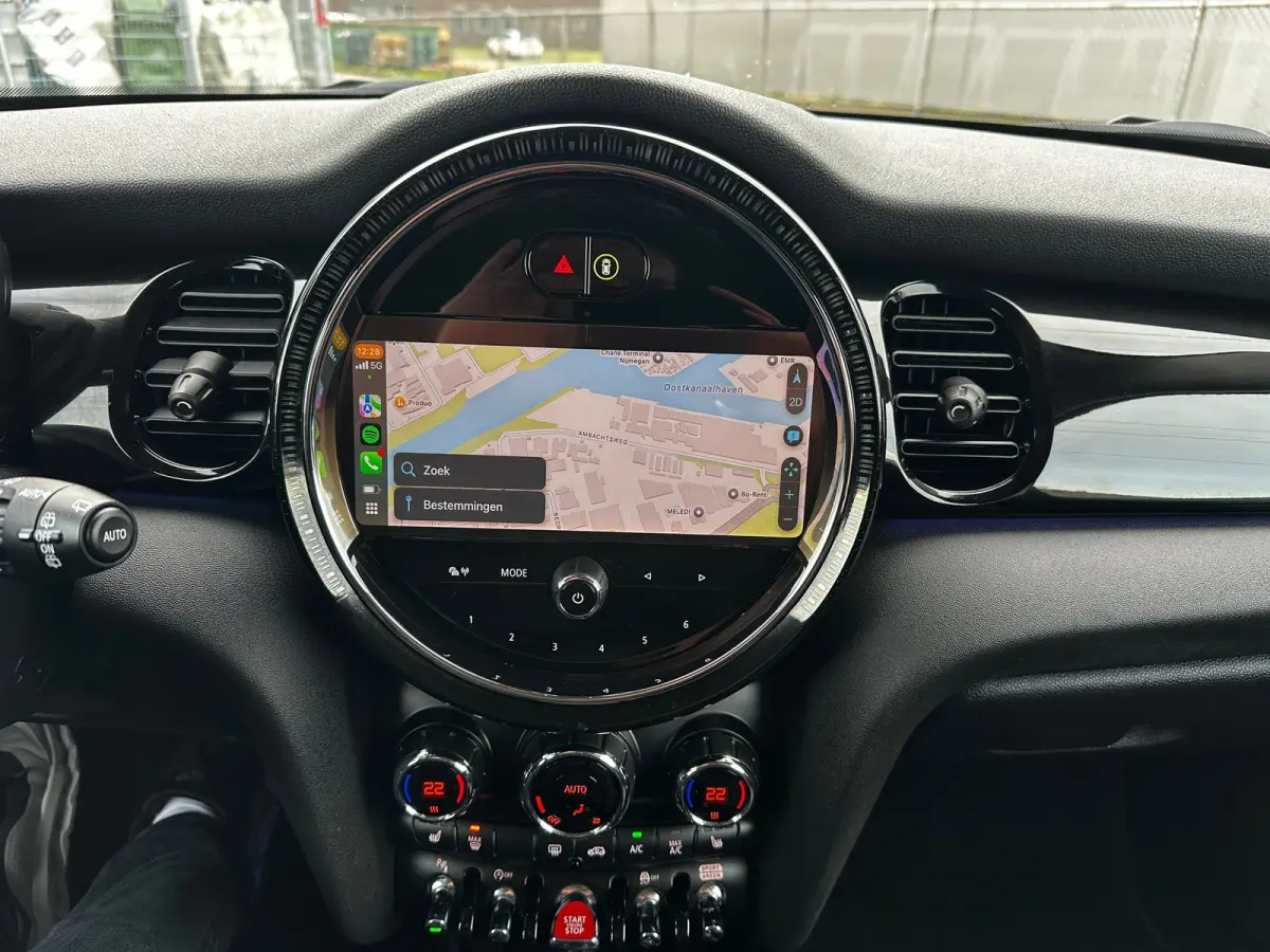 Mini 1.5 Essential Trim Automaat Stoelverwarming Apple carplay inc btw !