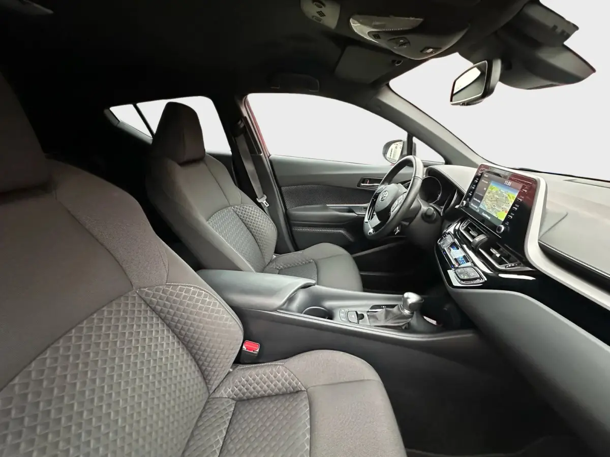 2.0 Hybrid Dynamic Navigatiesysteem Achteruitrijcamera pdc voor en achter Cruise controle