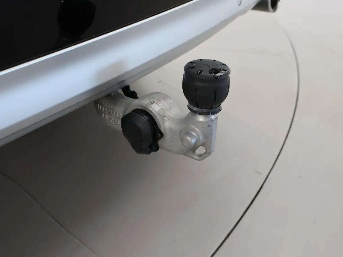 2.0 D4 190 PK GRIJS KENTEKEN EURO 6 DIESEL | WEGKL. TREKHAAK | ADAPTIVE CRUISE | LEDER | CAMERA