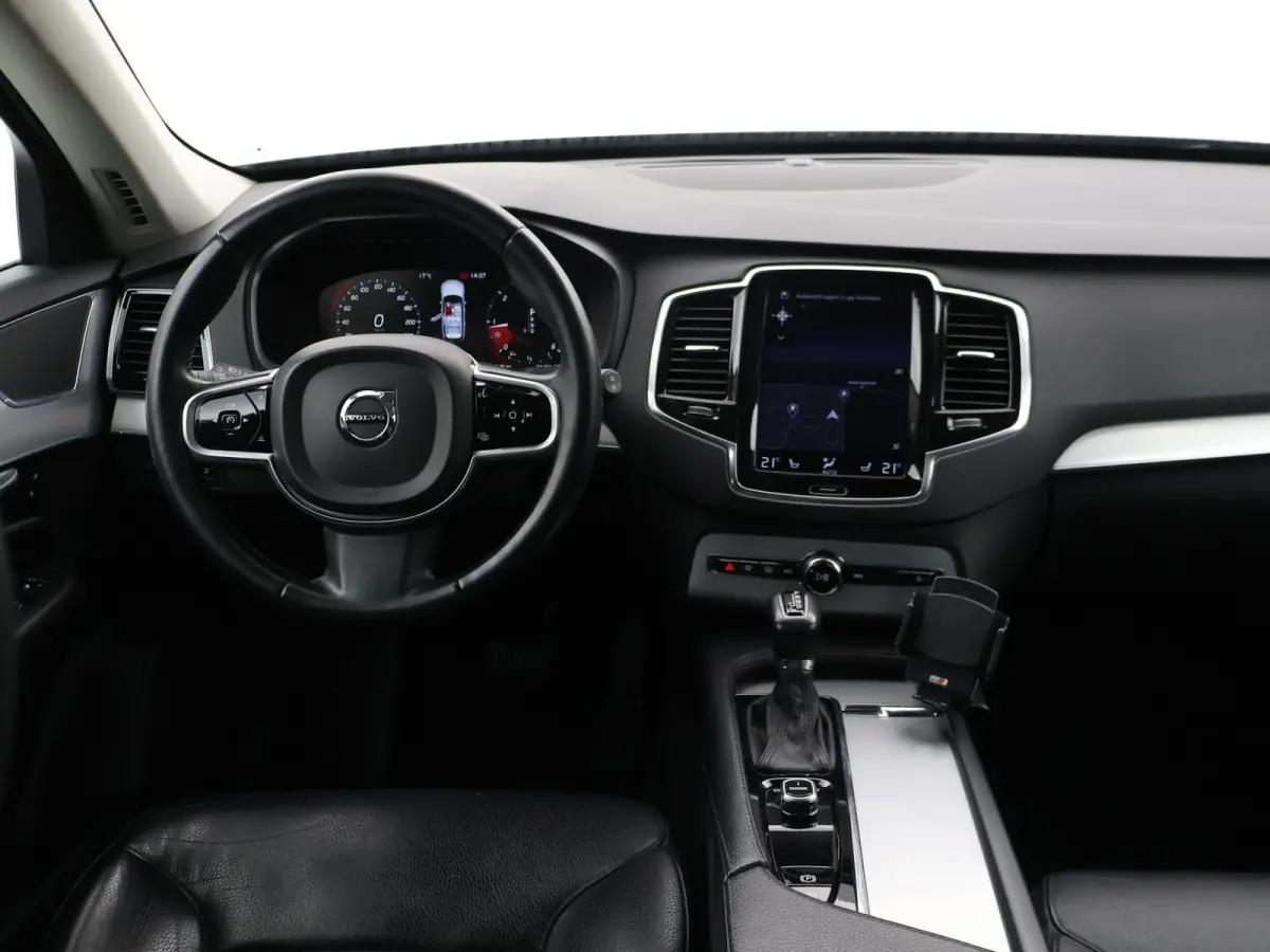2.0 D4 190 PK GRIJS KENTEKEN EURO 6 DIESEL | WEGKL. TREKHAAK | ADAPTIVE CRUISE | LEDER | CAMERA