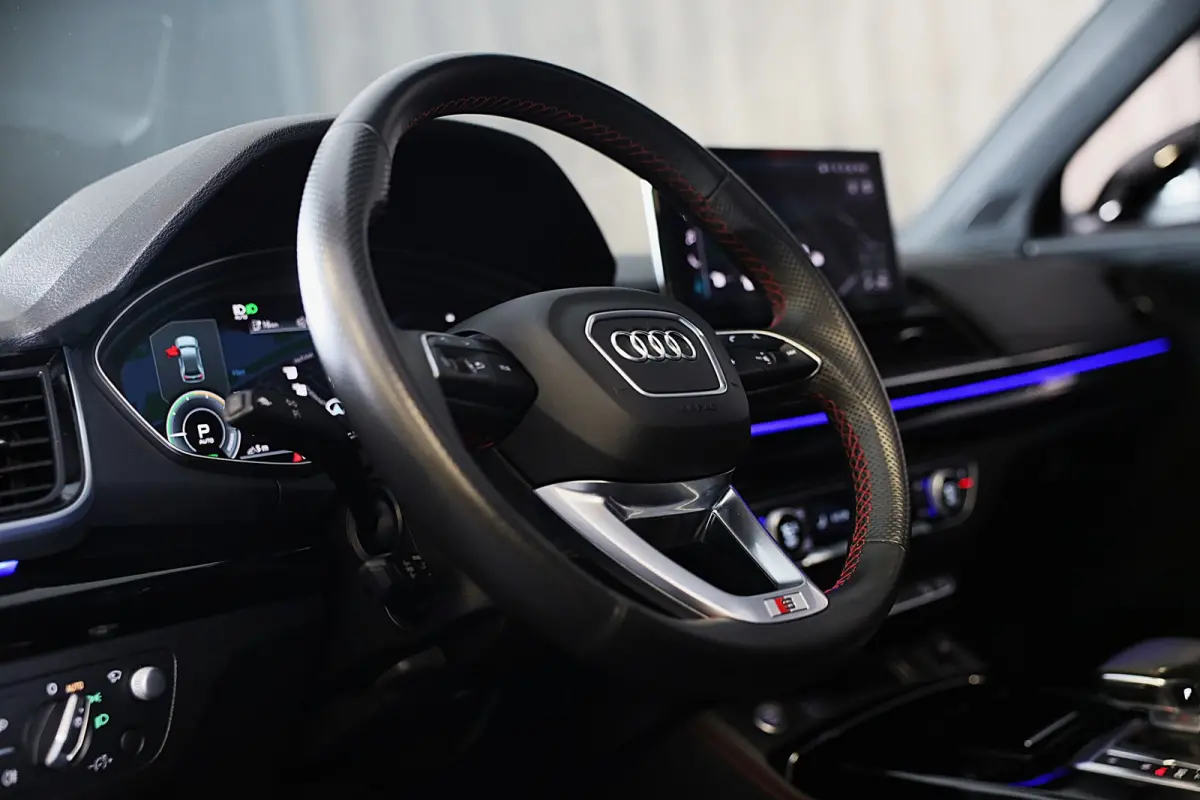 55 TFSI e Quattro Competition SQ5 Look / RS Zetels / B &O / Acc / Memory / Leder / Pano / 360 Camera / Matrix / 22 Inch