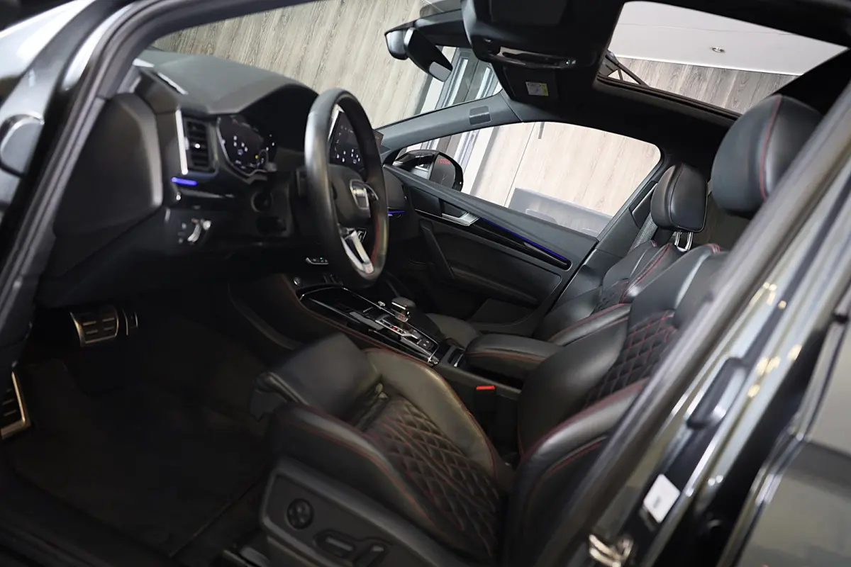 55 TFSI e Quattro Competition SQ5 Look / RS Zetels / B &O / Acc / Memory / Leder / Pano / 360 Camera / Matrix / 22 Inch