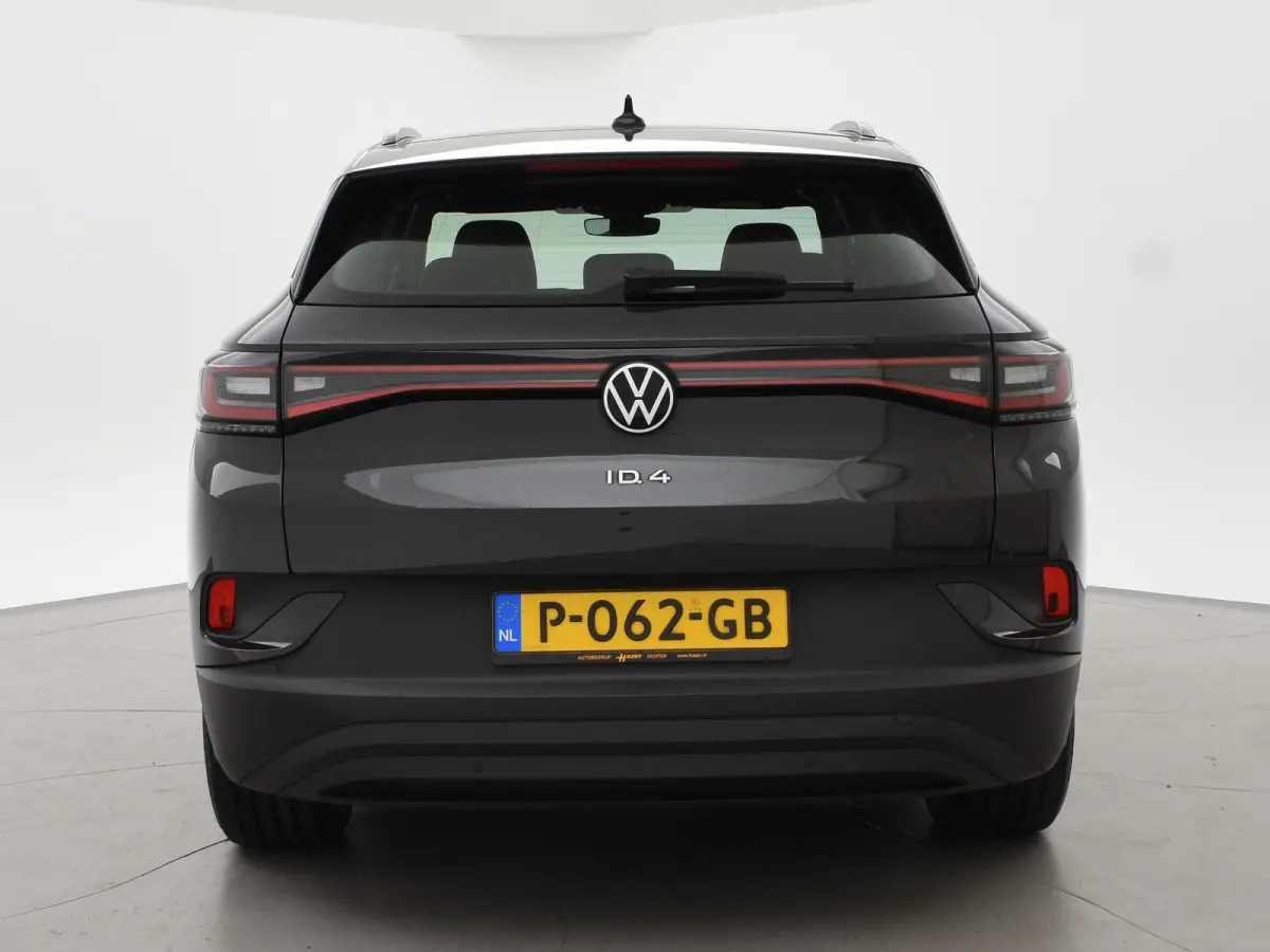 PRO 77 kWh + ADAPTIVE CRUISE | STUURVERW. 91% SOH | STOELVERW. | SFEERVERLICHTING | DRAADLOZE CARPLAY
