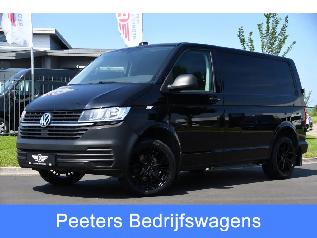 2.0 TDI L1H1 30 Black Edition Cruise, Carplay, 150PK, Automaat, Standkachel, Stoelverwarming, Sensoren, Trekhaak