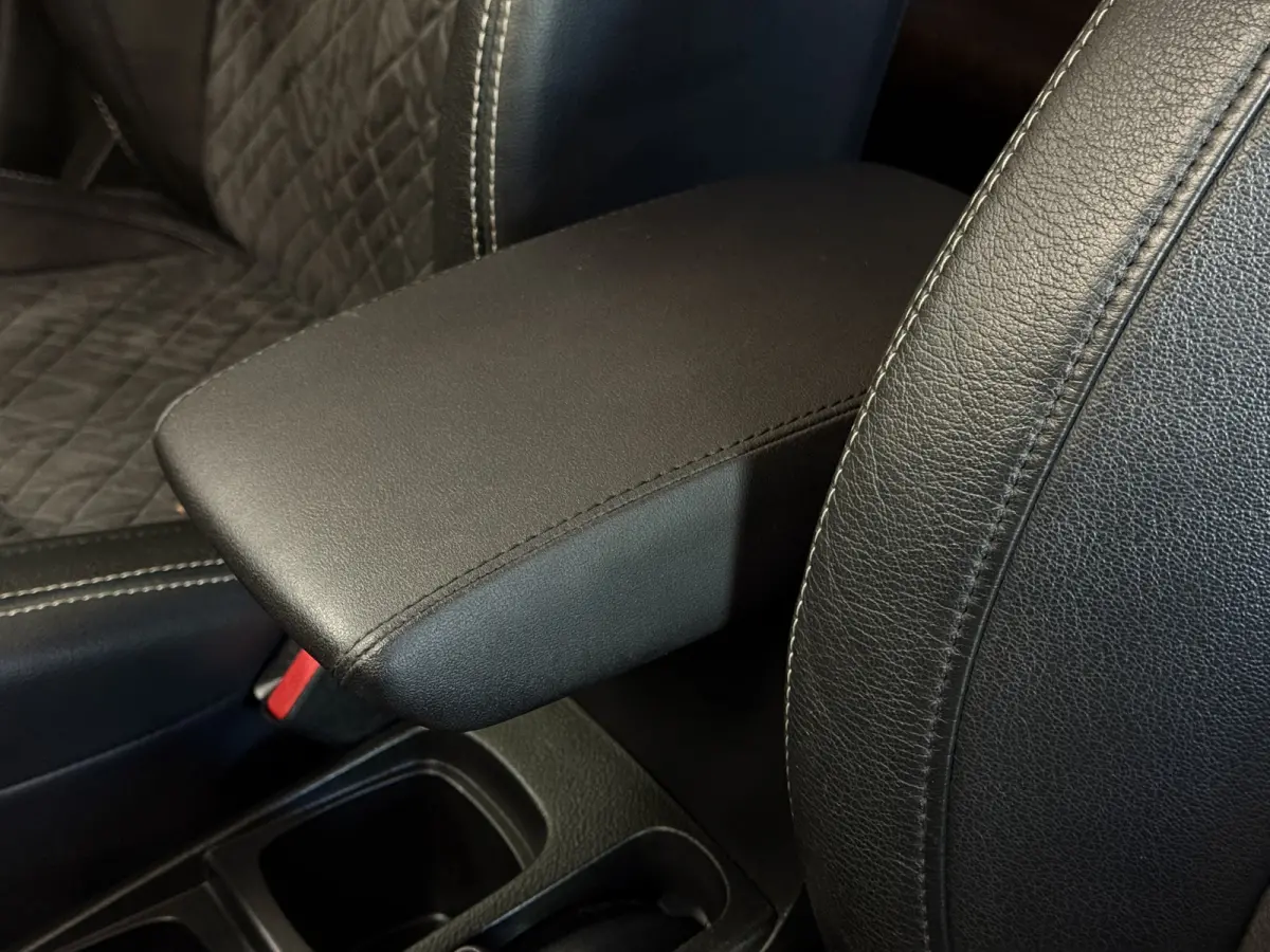 1.4 Boosterjet AllGrip Comfort | Trekhaak | Pano | 17" | Carplay | Camera | ACC | Dodehoek | Stoelverwarming | 100% onderhouden!