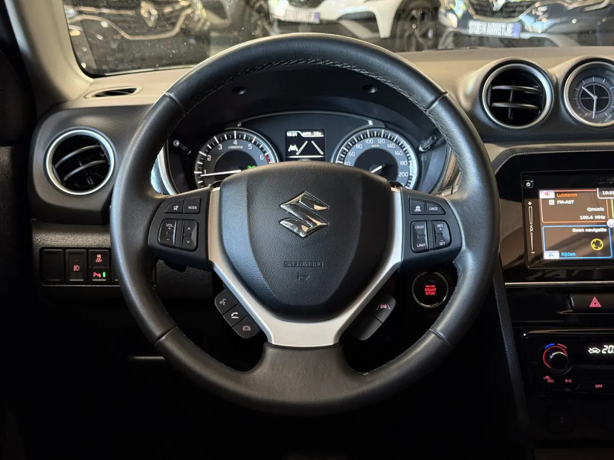 1.4 Boosterjet AllGrip Comfort | Trekhaak | Pano | 17" | Carplay | Camera | ACC | Dodehoek | Stoelverwarming | 100% onderhouden!