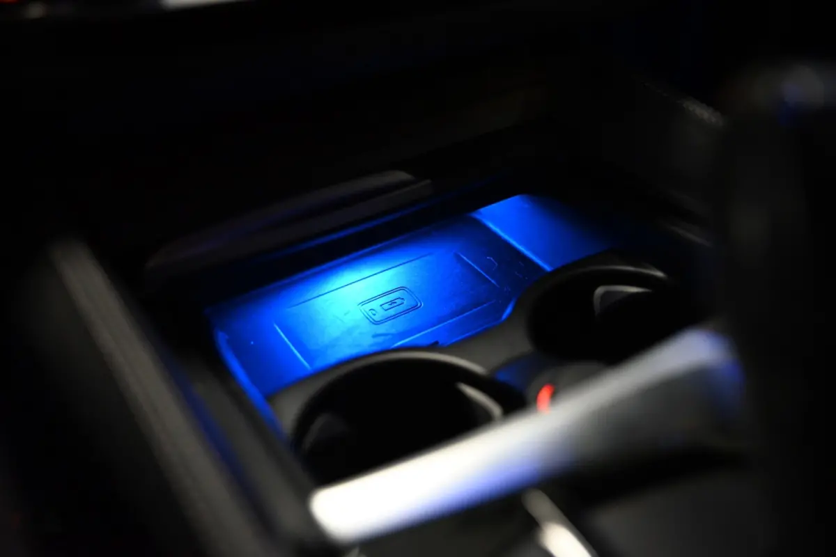 530i Luxury Line Individual - Bowers & Wilkins - ACC - Nappaleder - Keyless - HUD - Panoramadak