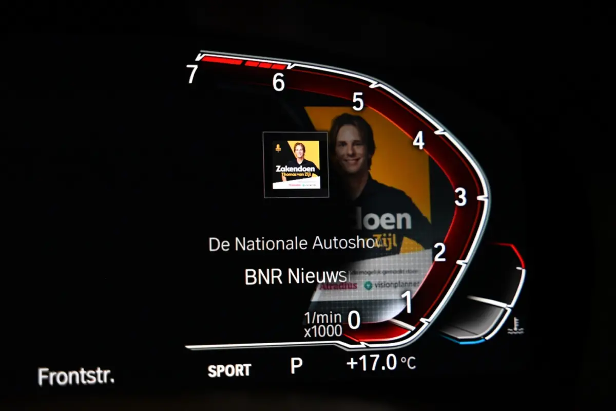 530i Luxury Line Individual - Bowers & Wilkins - ACC - Nappaleder - Keyless - HUD - Panoramadak