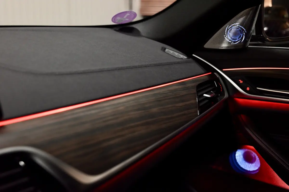 530i Luxury Line Individual - Bowers & Wilkins - ACC - Nappaleder - Keyless - HUD - Panoramadak