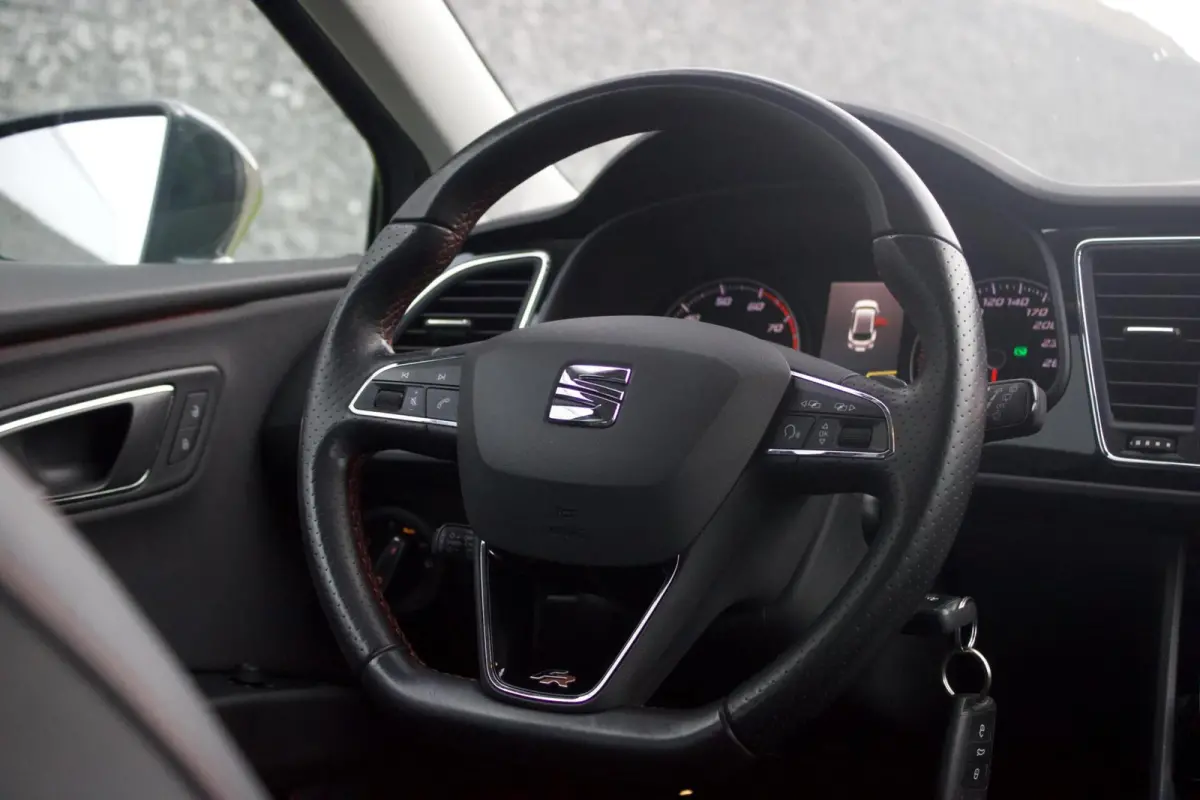 1.4 EcoTSI FR | DSG AUT - Navi - Carplay - LED