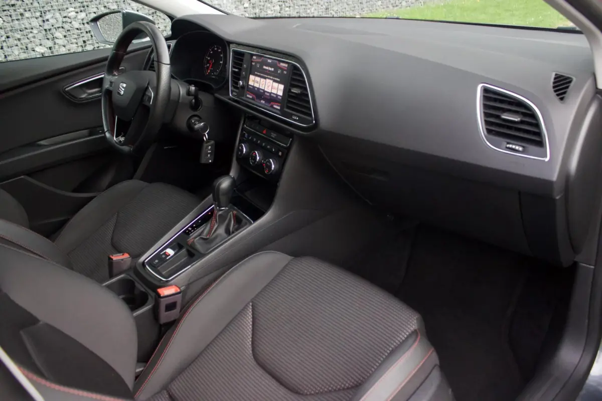 1.4 EcoTSI FR | DSG AUT - Navi - Carplay - LED