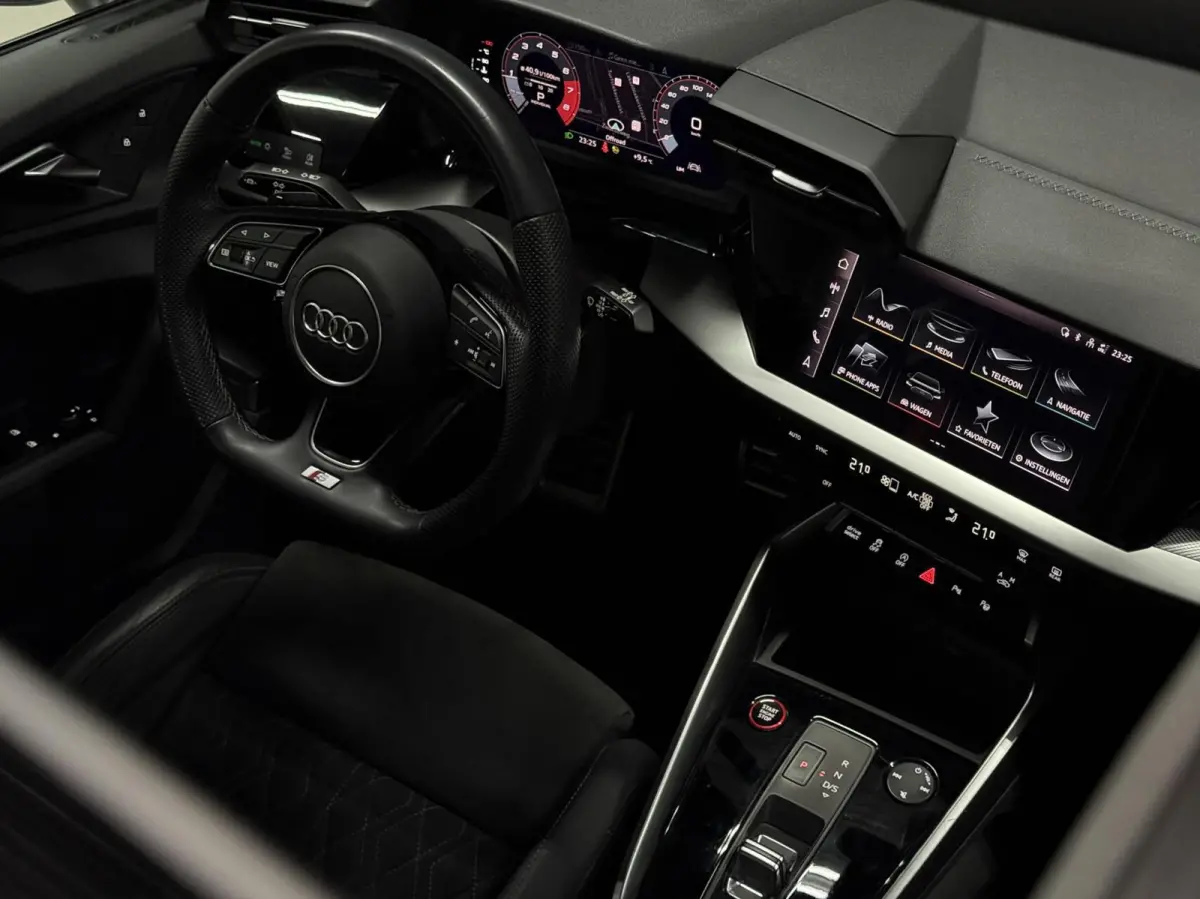 2.0 TFSI S3 quattro | Pano | B&O | Camera | CarPlay