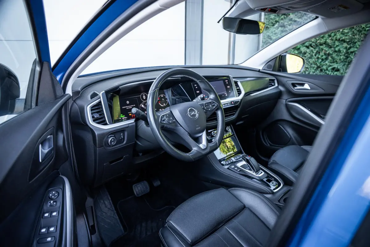 1.6 Turbo Plug-In Hybrid Ultimate |Leder|Stoelkoeling|Elek-A.klep|360°|Carplay|Afn.trekhaak|Stoelmemo|Dealer-onderhouden