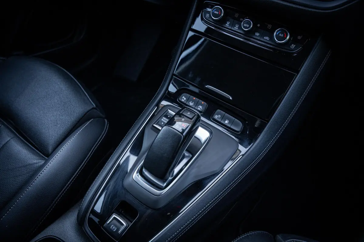 1.6 Turbo Plug-In Hybrid Ultimate |Leder|Stoelkoeling|Elek-A.klep|360°|Carplay|Afn.trekhaak|Stoelmemo|Dealer-onderhouden