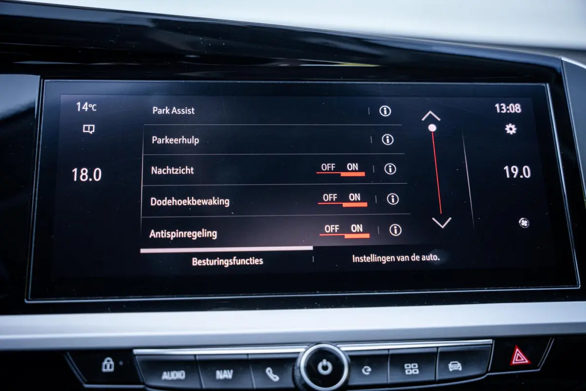 1.6 Turbo Plug-In Hybrid Ultimate |Leder|Stoelkoeling|Elek-A.klep|360°|Carplay|Afn.trekhaak|Stoelmemo|Dealer-onderhouden