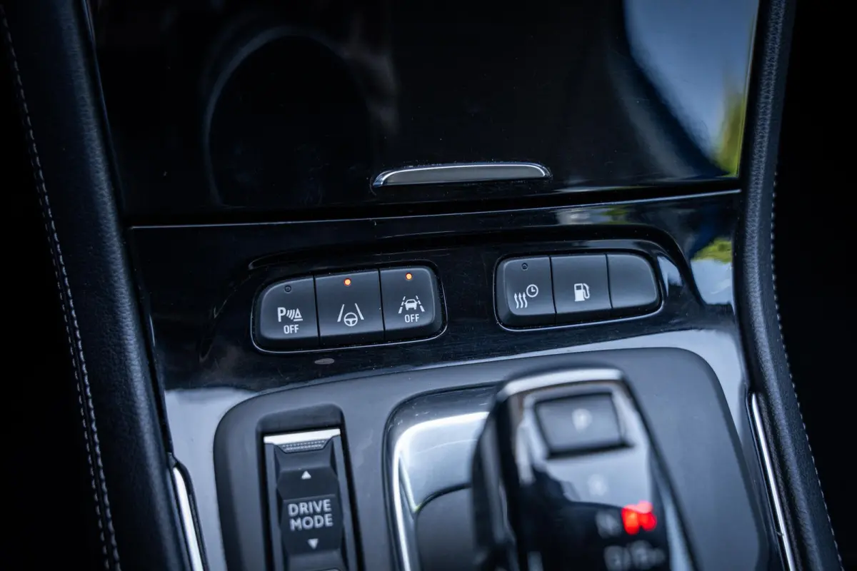 1.6 Turbo Plug-In Hybrid Ultimate |Leder|Stoelkoeling|Elek-A.klep|360°|Carplay|Afn.trekhaak|Stoelmemo|Dealer-onderhouden