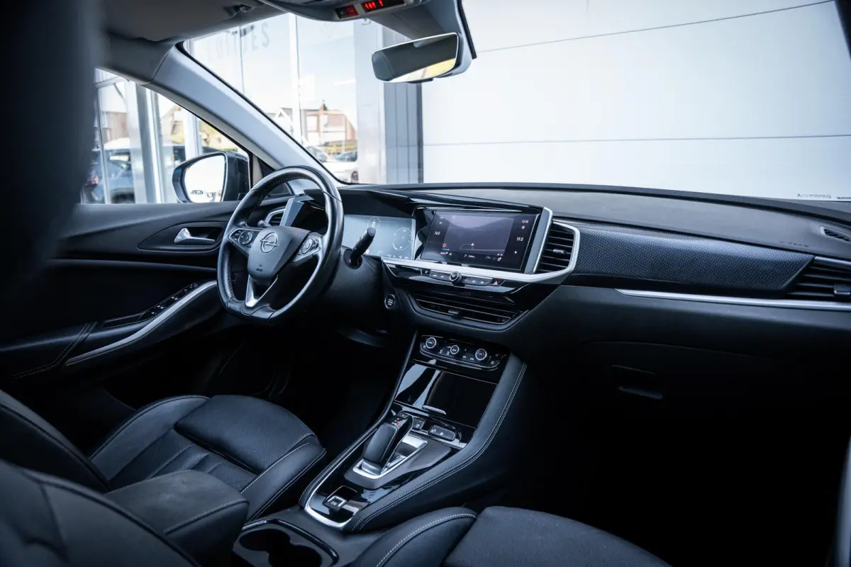 1.6 Turbo Plug-In Hybrid Ultimate |Leder|Stoelkoeling|Elek-A.klep|360°|Carplay|Afn.trekhaak|Stoelmemo|Dealer-onderhouden