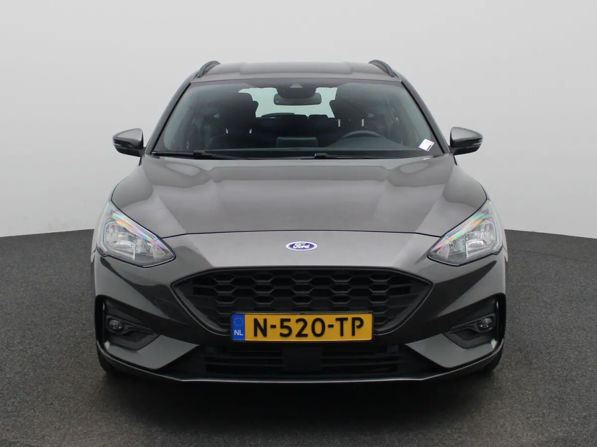 1.0 EcoBoost Hybrid ST Line X Business Winter pack - climate control - 18" velgen
