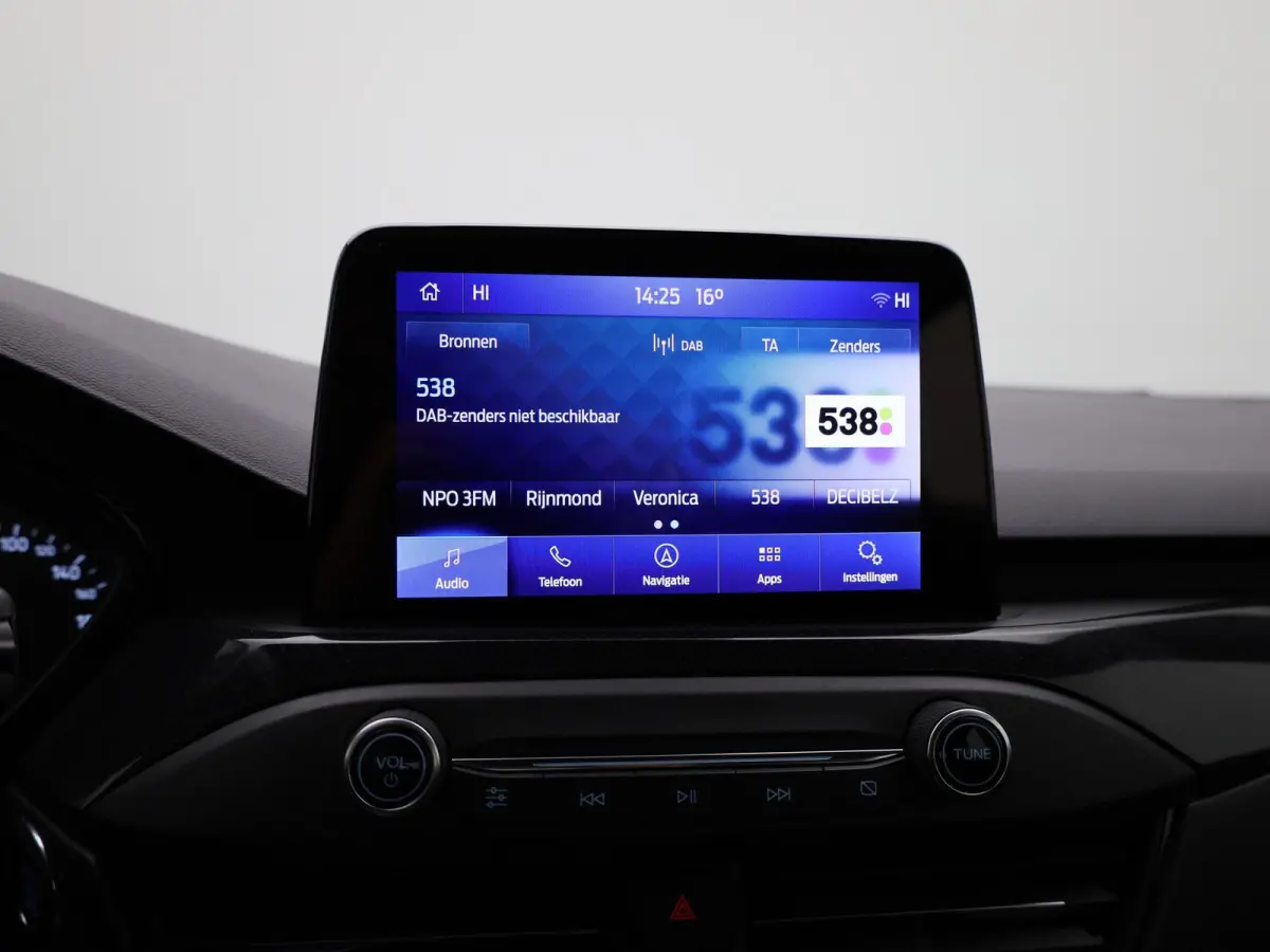 1.0 EcoBoost Hybrid ST Line X Business Winter pack - climate control - 18" velgen