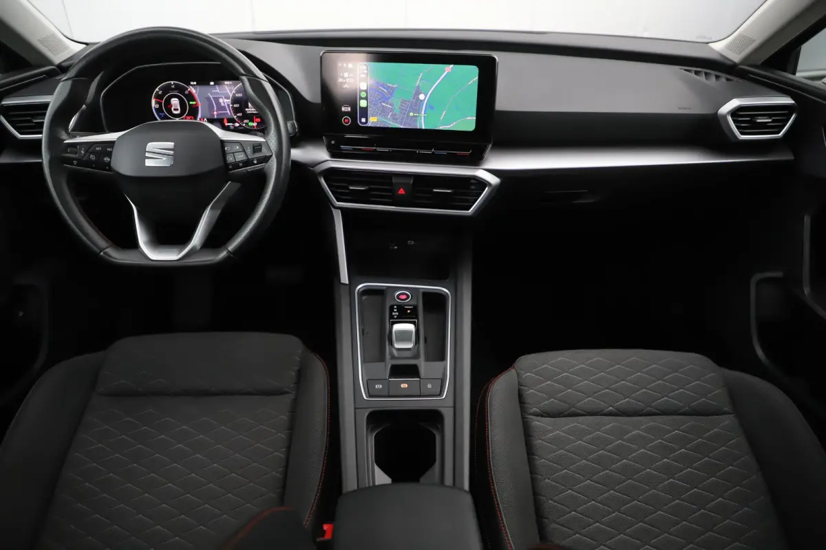 1.4 TSI eHybrid PHEV FR Business Intense 204PK Automaat Panoramadak Carplay Android Navigatie Achteruitrijcamera Climate Adaptive Cruise Lane Assist