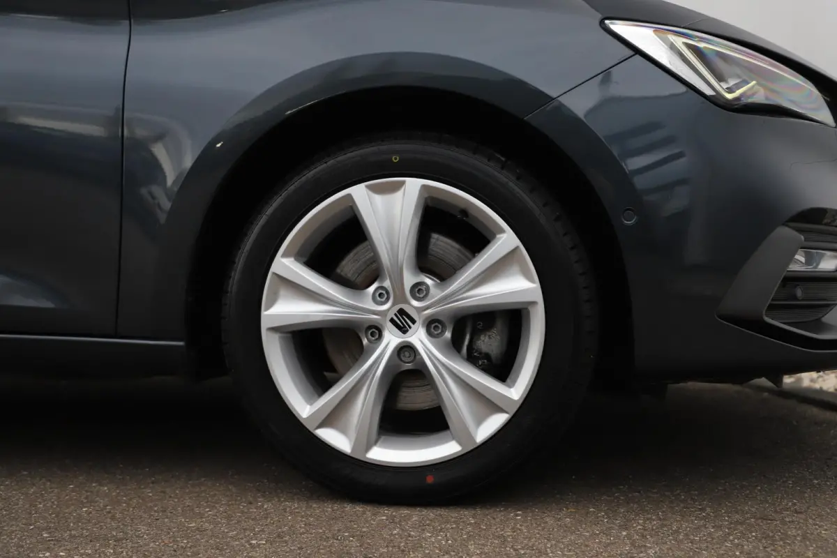 1.4 TSI eHybrid PHEV FR Business Intense 204PK Automaat Panoramadak Carplay Android Navigatie Achteruitrijcamera Climate Adaptive Cruise Lane Assist