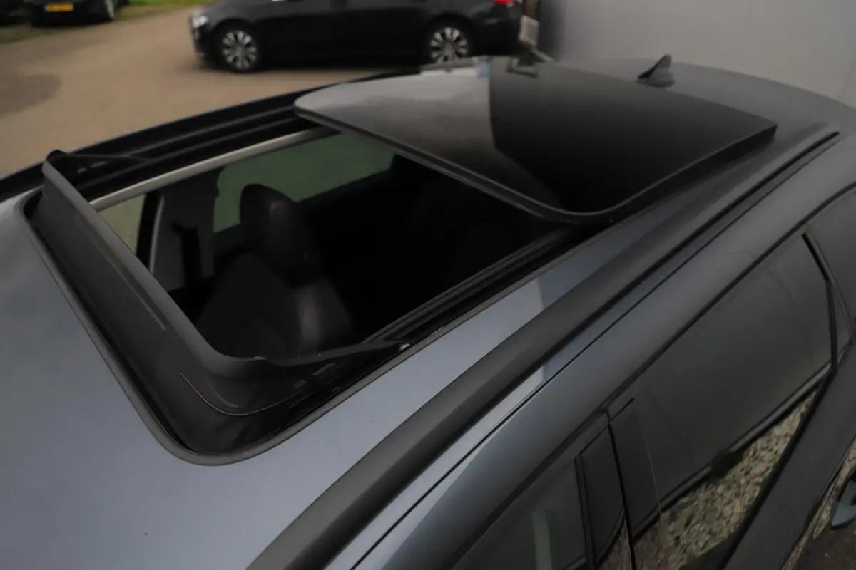 1.4 TSI eHybrid PHEV FR Business Intense 204PK Automaat Panoramadak Carplay Android Navigatie Achteruitrijcamera Climate Adaptive Cruise Lane Assist
