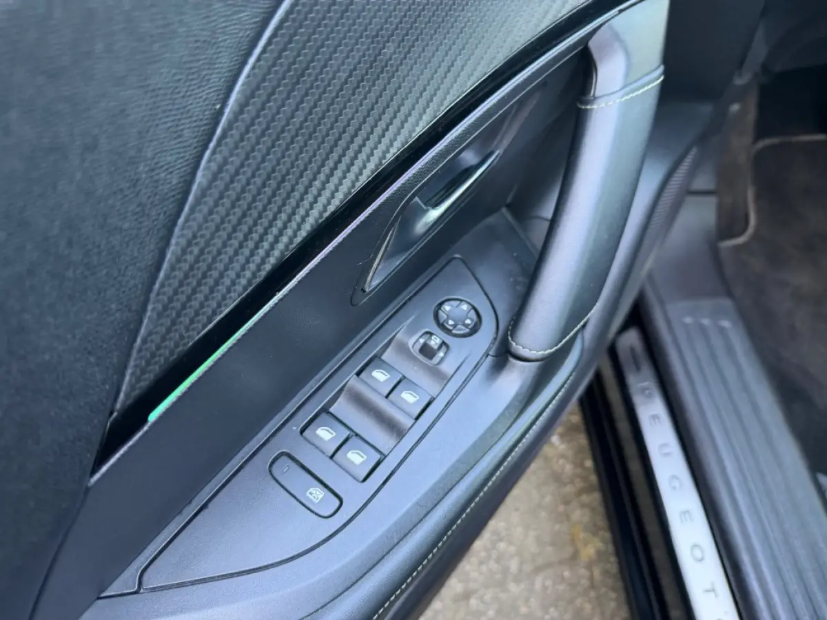 1.2 PURETECH GT
