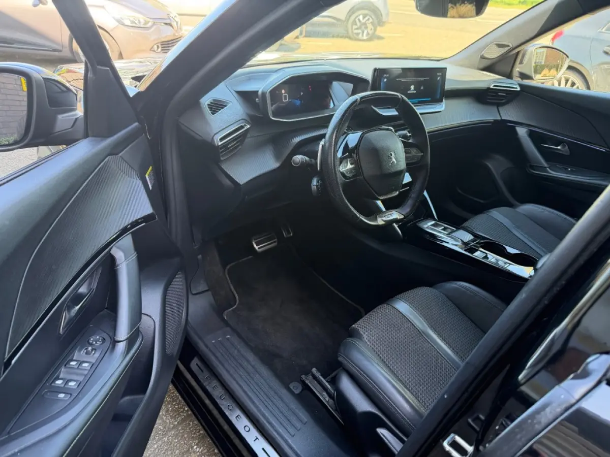 1.2 PURETECH GT