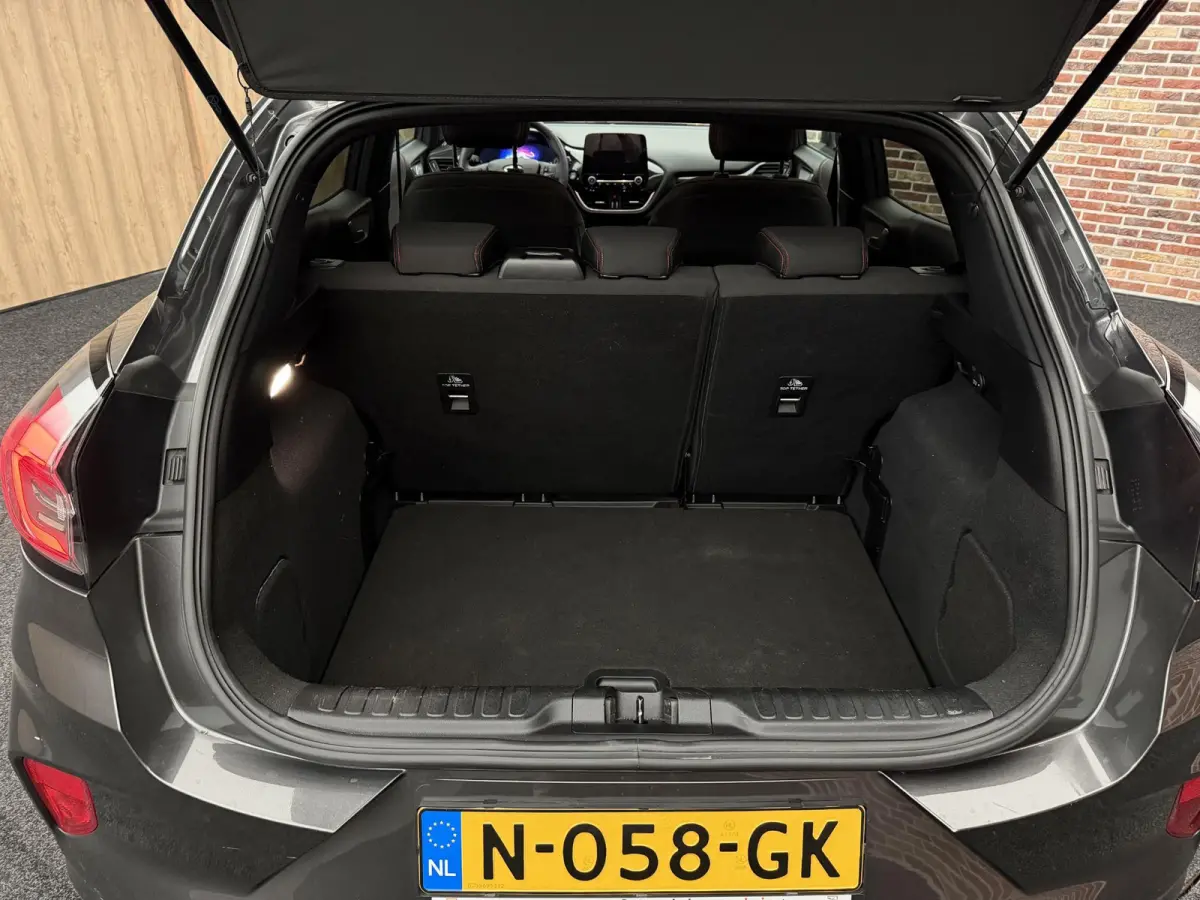 1.0 EcoBoost ST-Line X Camera Trekhaak Navigatie Lane assist