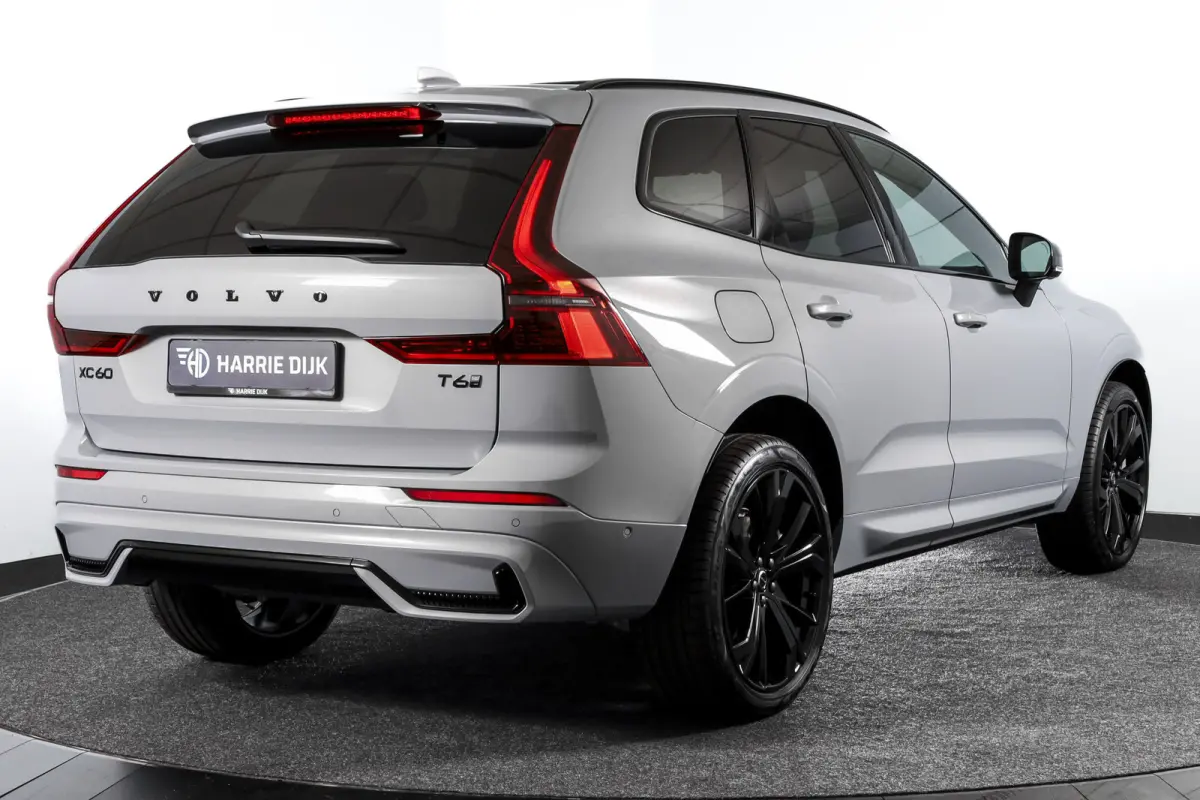 2.0 T6 Plug-in hybrid AWD Ultra Black Edition | S/K Panodak | Head-up | 360 Camera | Harman/Kardon | Dig. Cockpit | Adapt. Cruise | Stoel-+Stuurverw. | NAV+App.Connect | ECC | LM 21" | 1498
