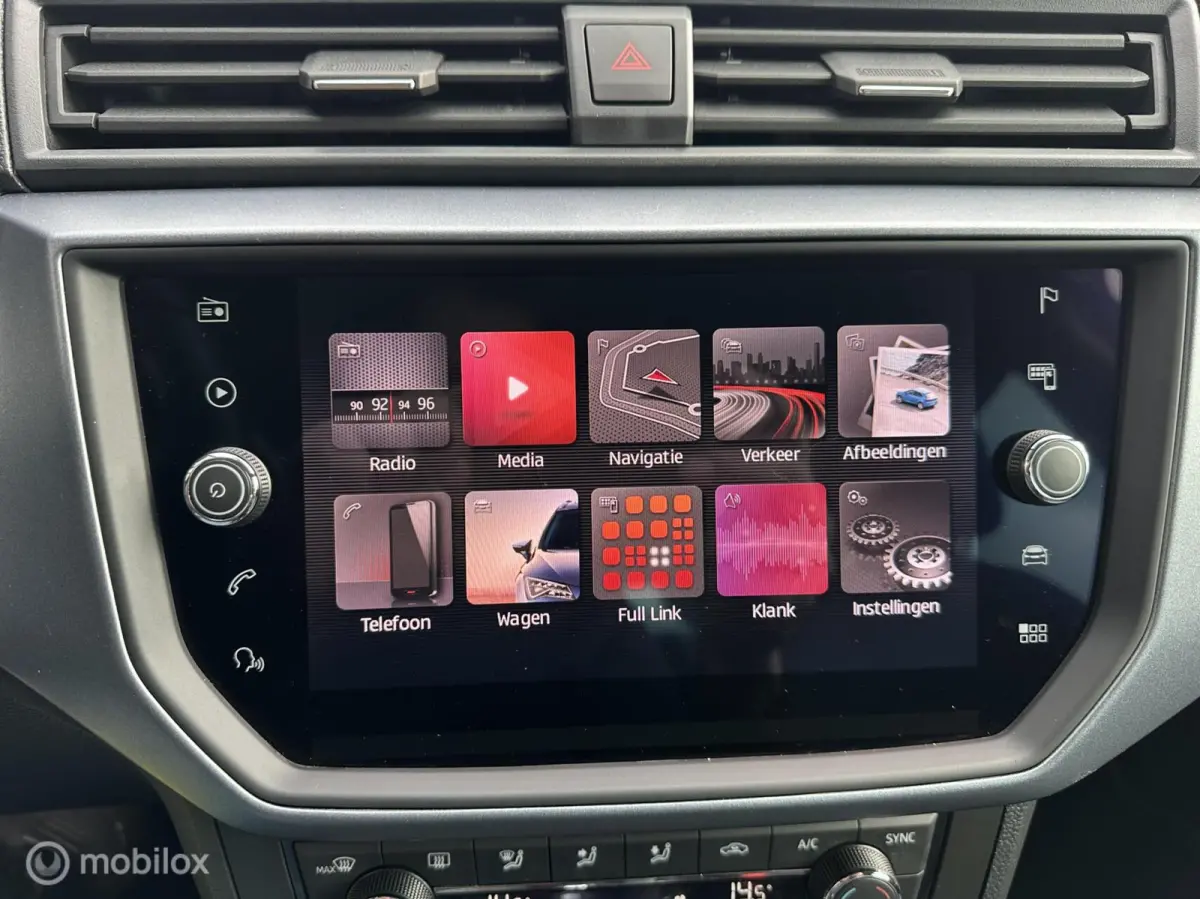 1.0 TSI Style Automaat Carplay Camera Led
