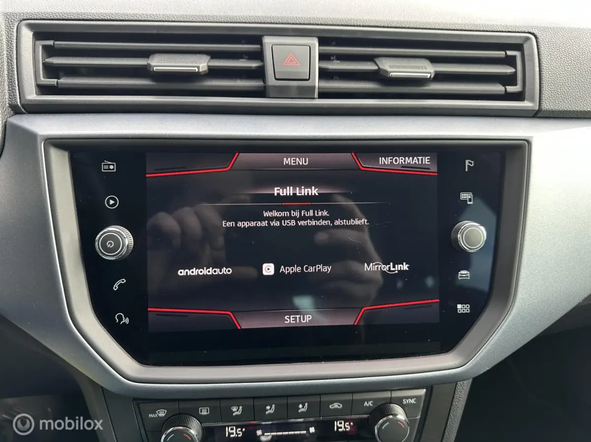 1.0 TSI Style Automaat Carplay Camera Led